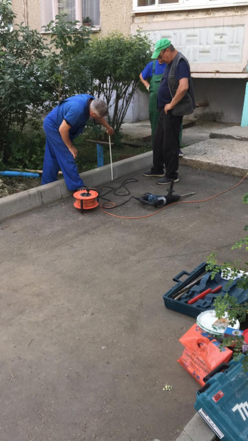 Демонтаж и установка новой лавочки