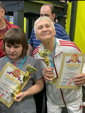 ‼️Сегодня , 5 ноября , прошли соревнования «Кубок Дикуля» в г.Москва, в которых Наш сотрудник ЛЮБОВЬ ПУШКАРЕВА заняла 1 место по жиму лёжа🏋🏼  Наши сотрудники не только хорошо работают , но и активно занимаются спортом!  Браво , ЛЮБОВЬ👏